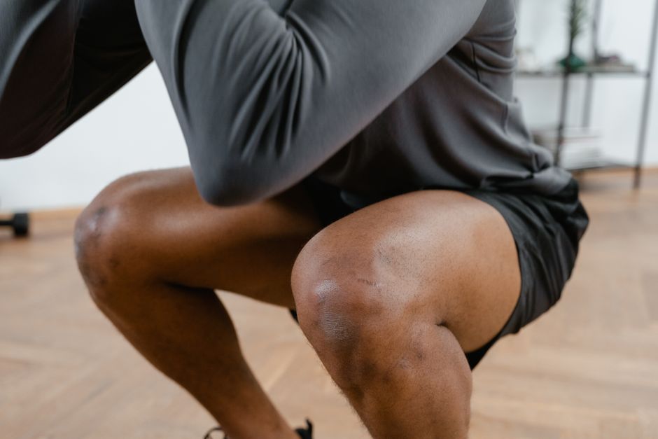 How Can I Build Knee Strength Without Making Mild Knee Discomfort Worse?